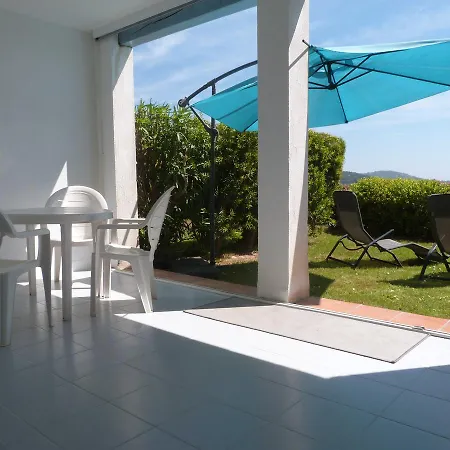 아파트 Les Restanques Du Golfe De Saint-tropez 그리모
